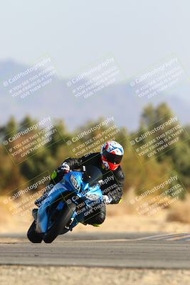 media/Jan-14-2024-SoCal Trackdays (Sun) [[2e55ec21a6]]/Turn 7 (140pm)/